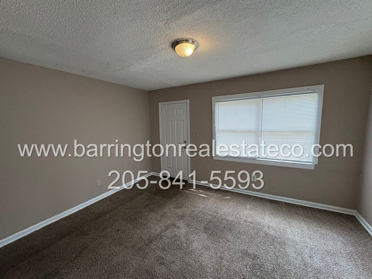Photo - 310 14th St SW