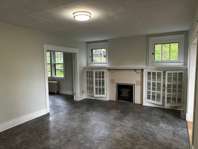 Building Photo - 5246 Beelermont Pl