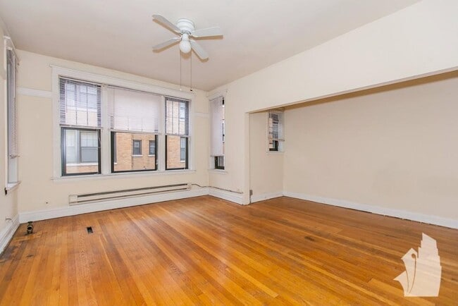 Photo - 720 W Barry Ave Unit 3B