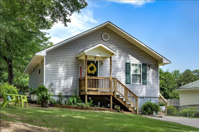 Photo - 3505 Boyd St