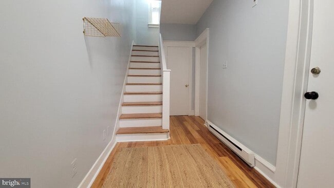 Photo - 1806 Garrett Rd