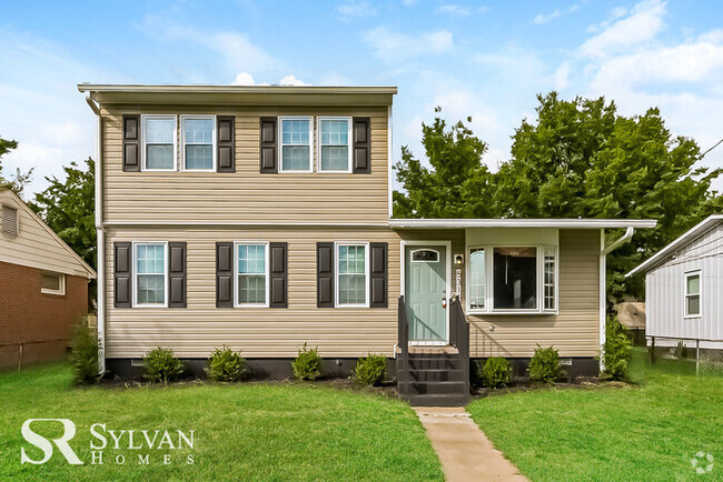 Building Photo - Turn the key. Enter. Smile. Repeat every day! Rental