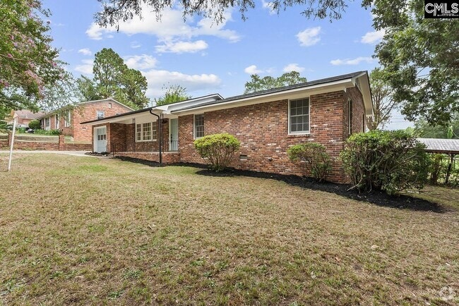 Building Photo - 7416 Parkview Dr Rental