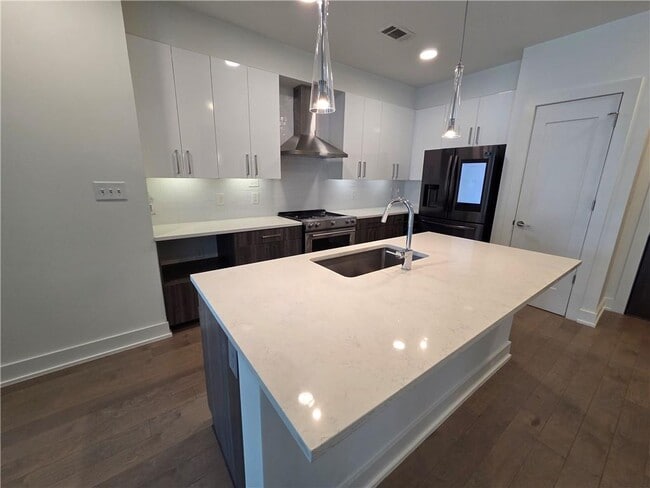 Photo - 775 Juniper St NE Unidad 428