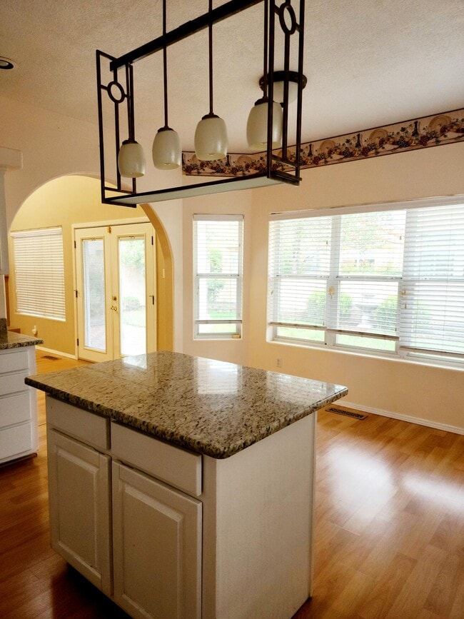 Photo - 7204 Cardiff Ave NE