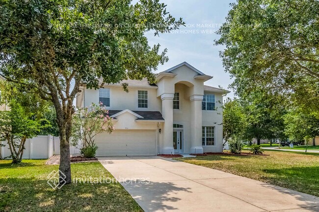 Photo - 812 Lapoma Way