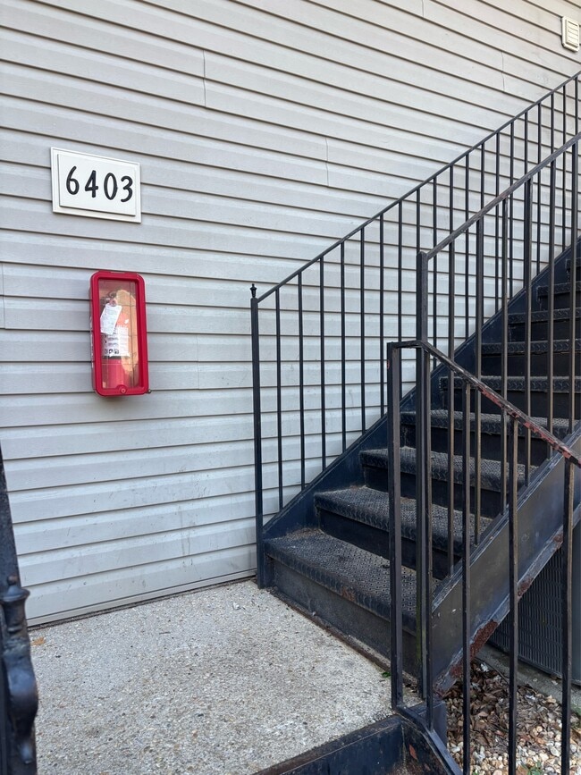 Photo - 6403 Starbrook Dr