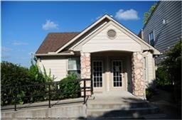 Building Photo - 6001 Reims Rd Unit 1202