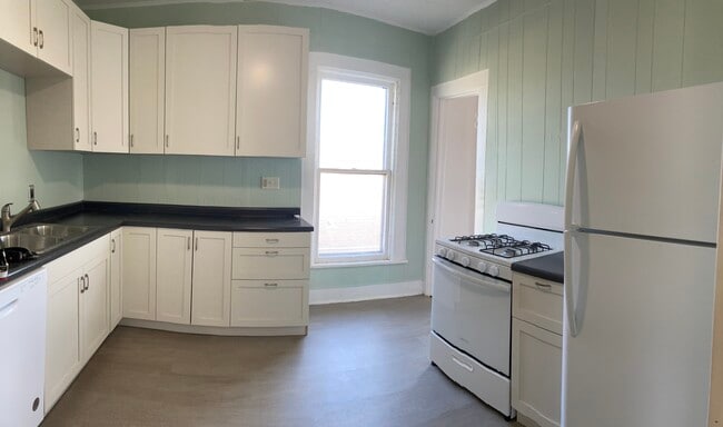 Photo - 425 Marcy St Unit 2nd. Floor