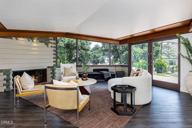 Photo - 1210 Journeys End Dr