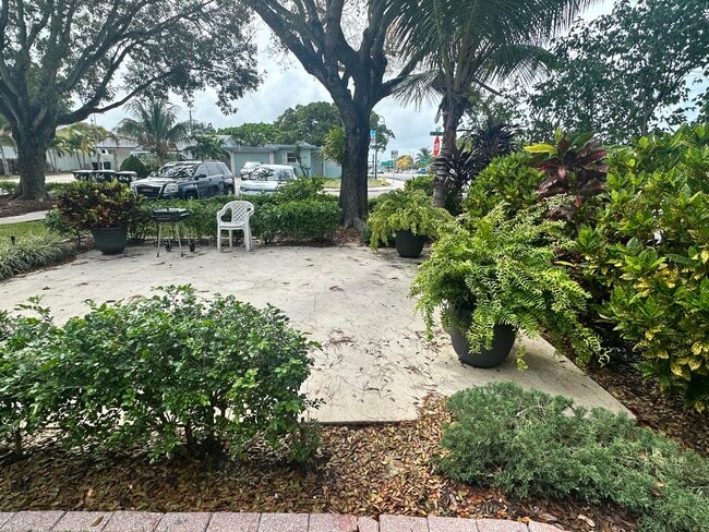 Photo - 606 C St Unit 201