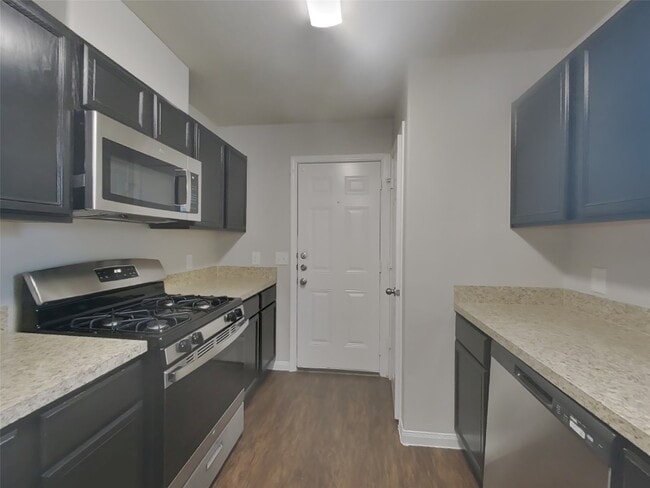 Photo - 2331 Gianna Way