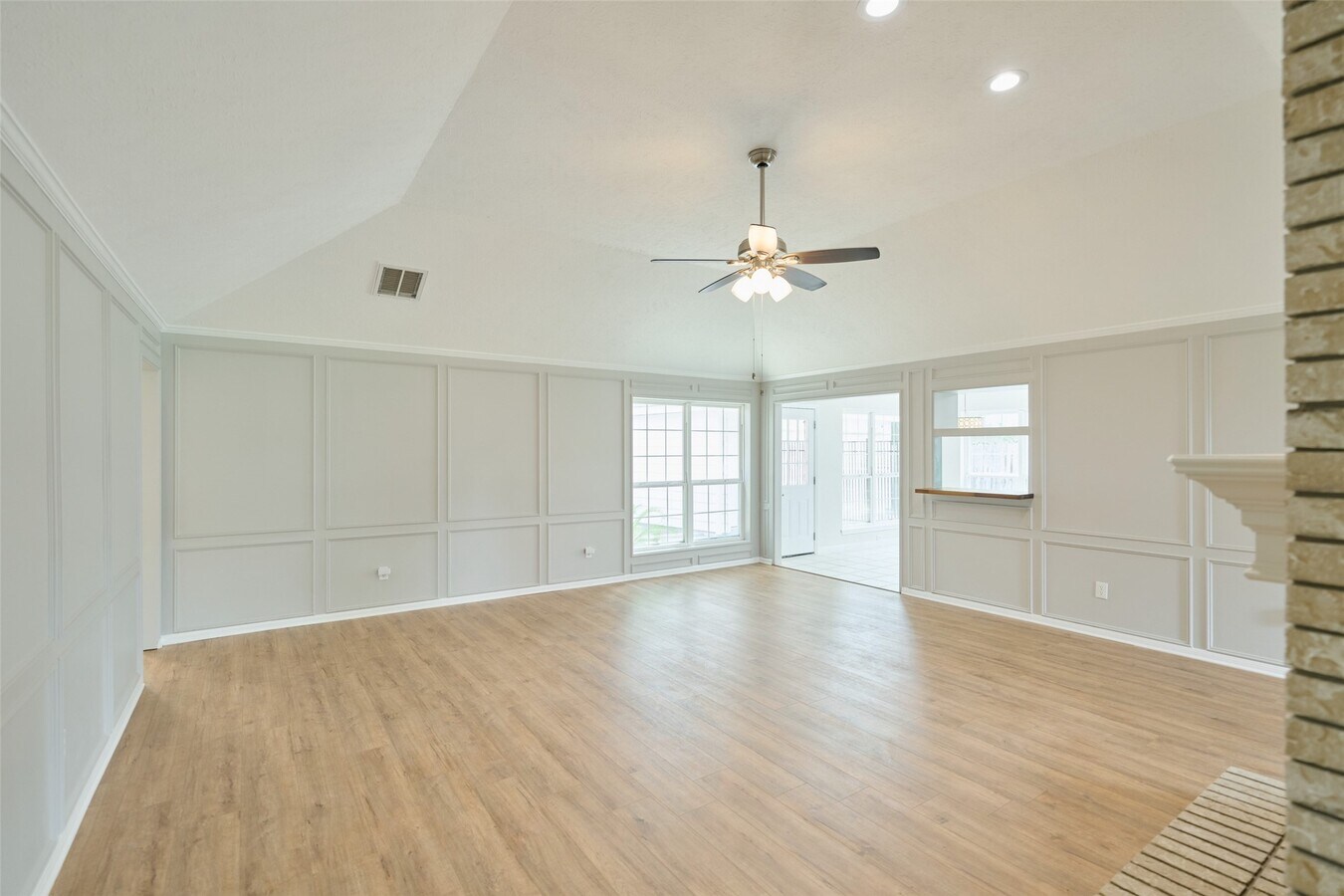 Photo - 15854 Knolls Lodge Dr