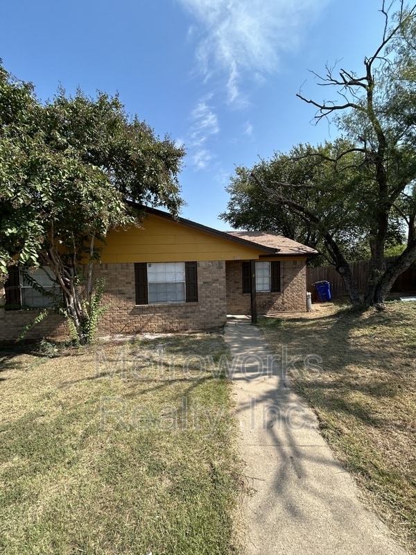 Building Photo - 206 Pine Meadow Dr Rental