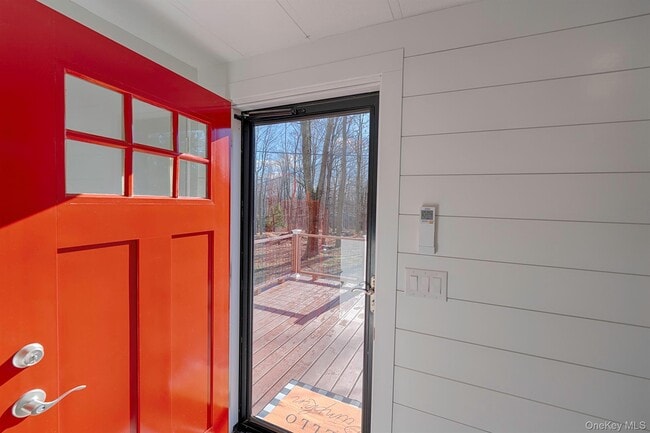 Photo - 193 Decker Rd