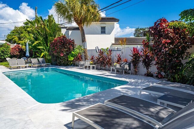 Photo - 4804 NE 21st Ave Unidad 4804