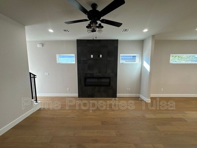 Photo - 1022 E Delmar Pl