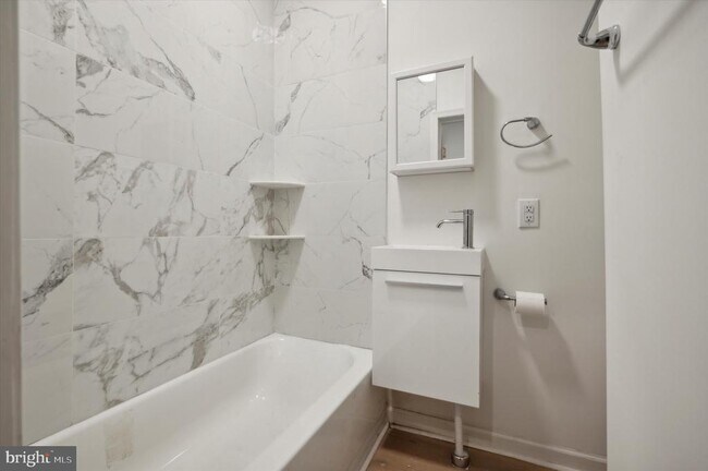 Photo - 1612 N 30th St