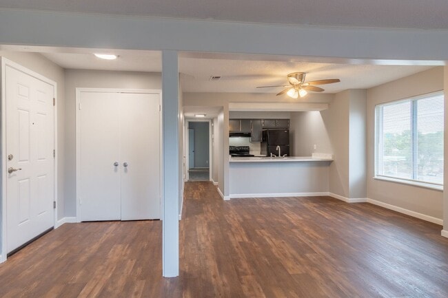 Photo - Northpark Apartments