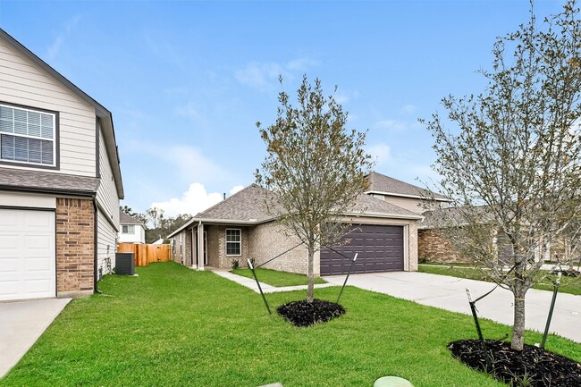 Photo - 2852 Briggs Dr