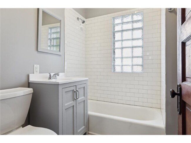 Photo - 1629 St Anthony Ave Unit 1