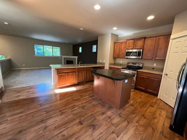 Photo - 20744 SW Sister Ln