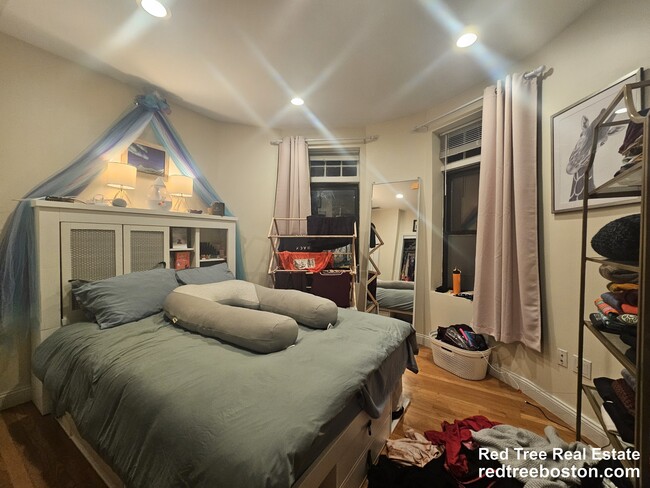 Photo - 1801 Beacon St Unidad 5