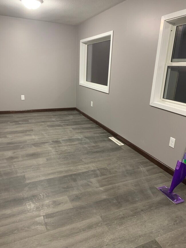 Photo - 216 W Fremont St