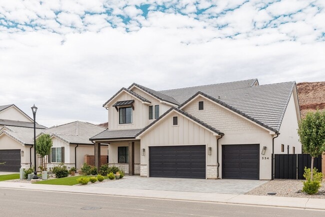 Photo - Wonderful 5 bedroom 4 bath home built by New Trend Construction