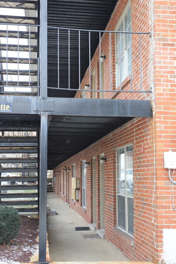 Photo - Walton Place Apartments