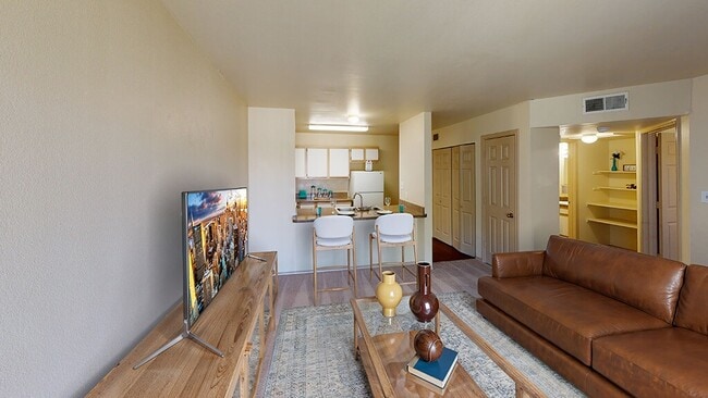 Paradise Oaks Apartments