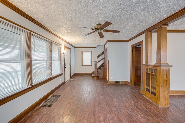 Photo - 814 22nd Ave