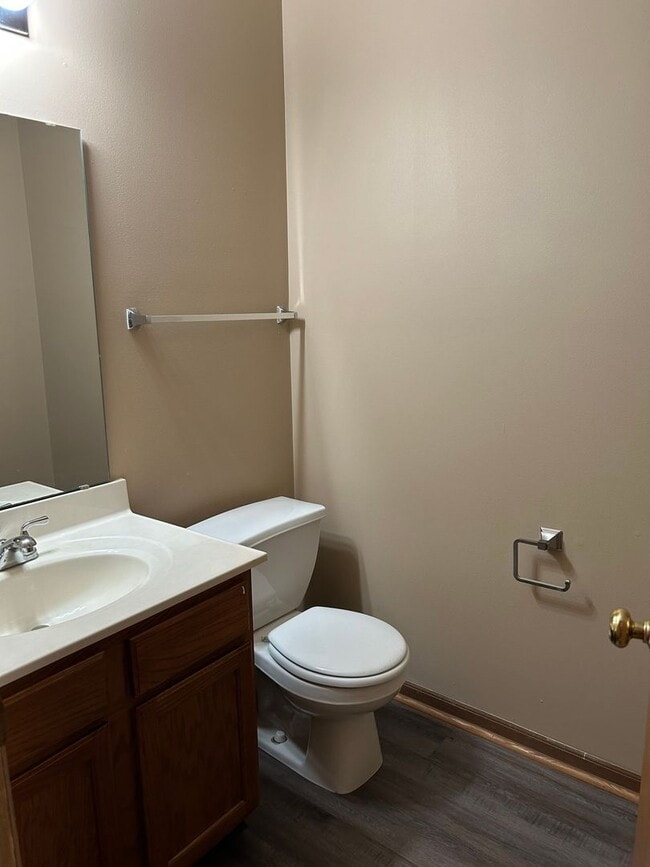 Photo - 3868-3872 Ledyard St.