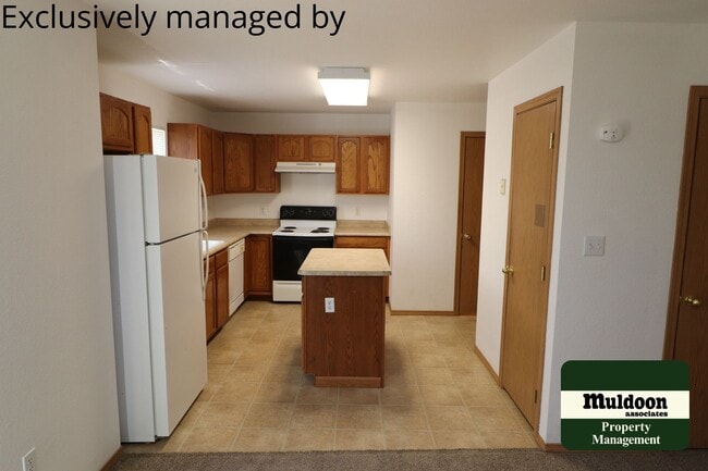 Photo - Very Nice Eagleridge Home! Pet Friendly