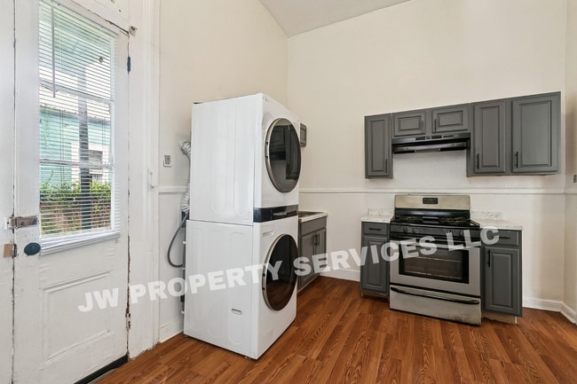 Photo - 2332 Ursulines Ave Unidad A