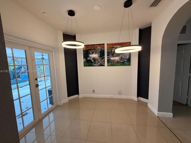 Photo - 2804 NW 7th Ct