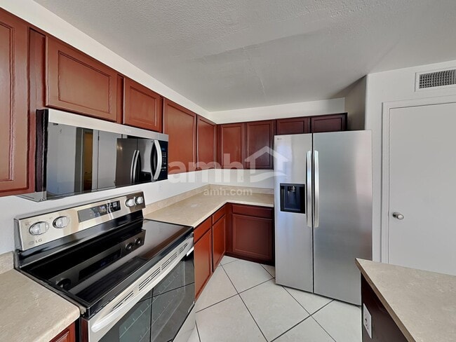 Photo - 3531 N 105th Ln