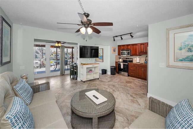 Photo - 2685 St Joseph Dr Unit A