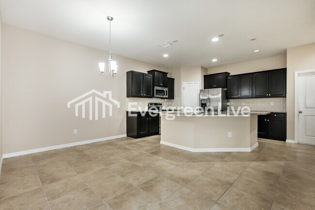 Photo - 32869 Woodthrush Way