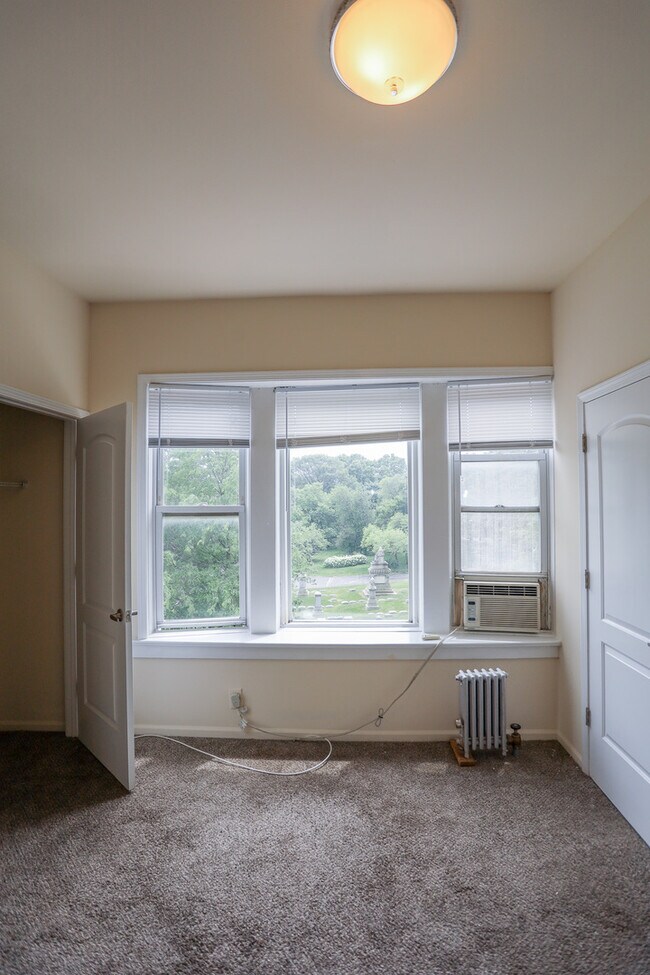 Photo - 1250 W Montrose Ave Unidad 120