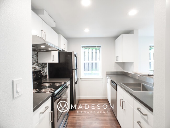 804 NW Market St Unit C