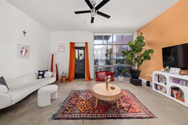 Photo - 89 Mangum St SW Unit 119