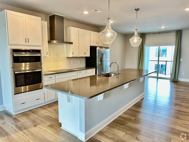 Gourmet Kitchen - 1253 S Blount St Rental