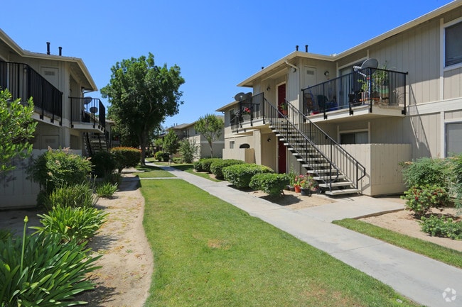 Brandywine Apartments For Rent In Delano Ca Forrent Building Brandywine Apartments