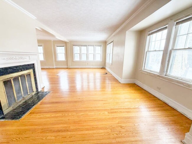 Photo - 18231 Winslow Rd Unit Up