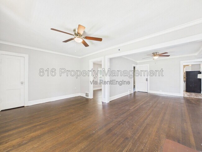 Photo - 5127 Olive St