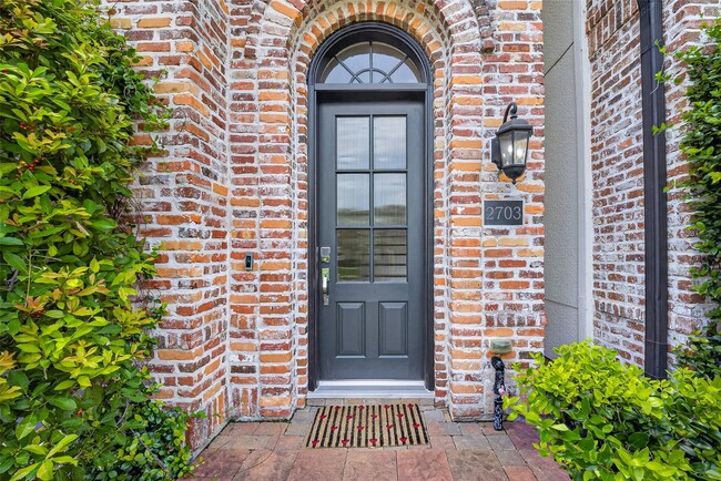 Photo - 2703 Kinsley Oaks Dr