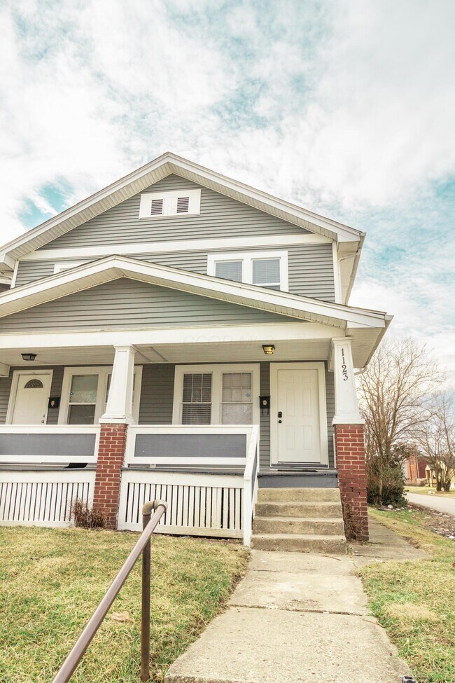 Photo - 1123 Wilson Ave