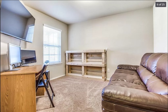 Photo - 1817 Prairie View Dr