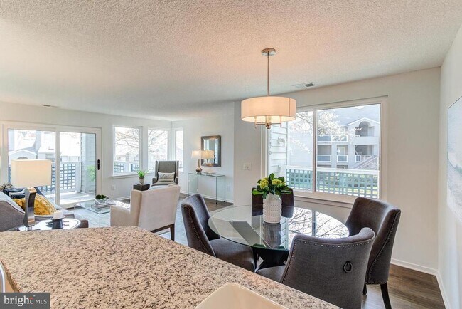 Photo - 11707 Summerchase Cir